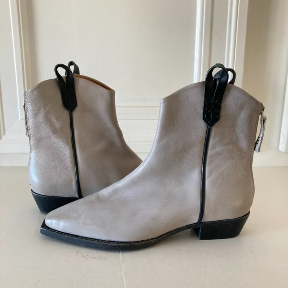 NWOT We The Free Free People Wesley Gray & Black Leather Ankle Boots Sz 39